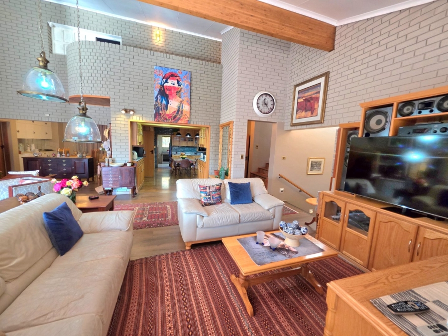 4 Bedroom Property for Sale in Panorama Free State